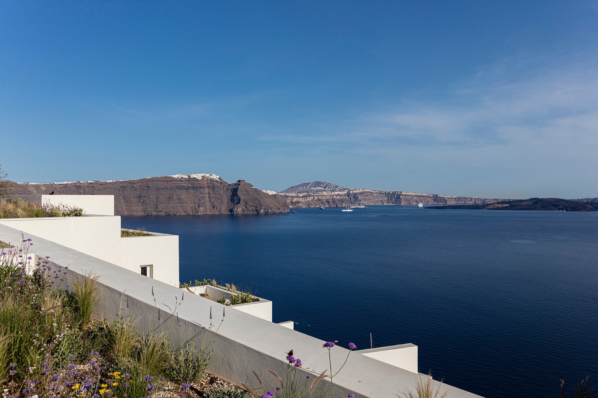 Canaves Oia wedding venue in Oia, Santorini — Greek Venues